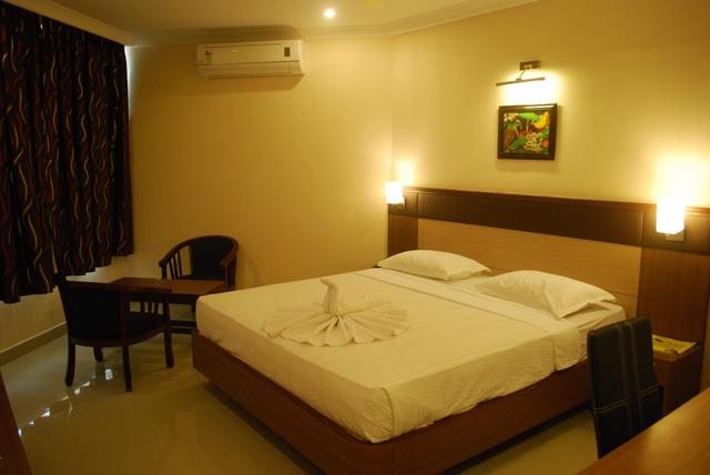 Hotel Star Residency